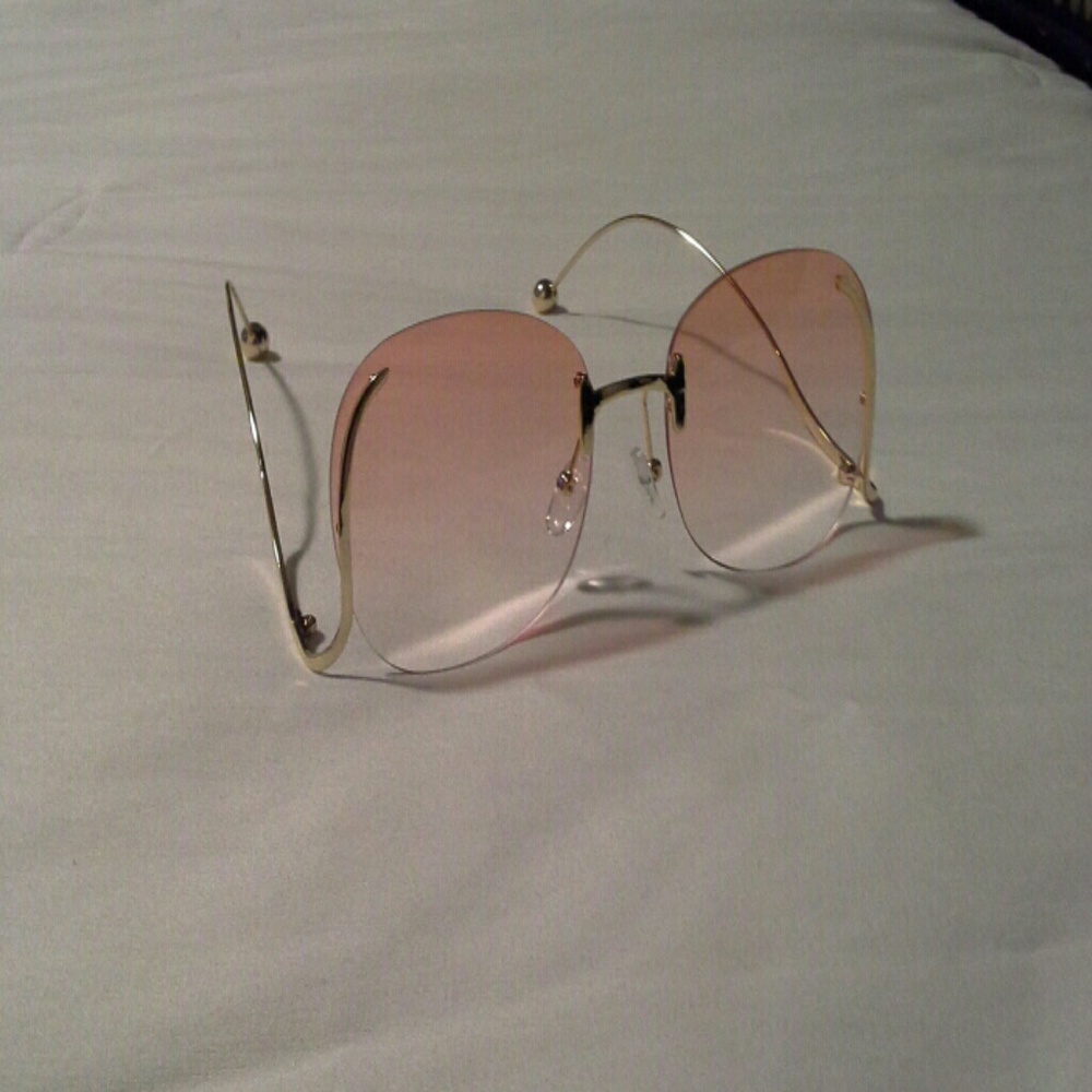 Women's sunglasses